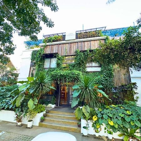 Cabins By Eco Hotels Tagaytay City Екстериор снимка